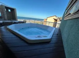 COBERTURA DUPLEX, 5 qtos, jacuzzi, vista mar, piscinas - terra maris