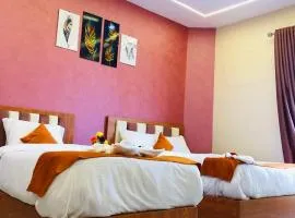 Garden city hotel Nile house