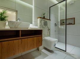 Royale Suites - Private Room, hotel a Kadayirippu
