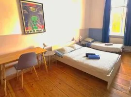 Aurora Rooms