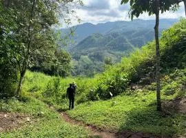 Tuqtuquilal - Cacao & Regenerative Center