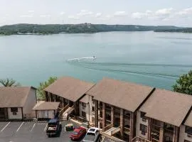 Table Rock Lakeview Condo - Sanctuary 446