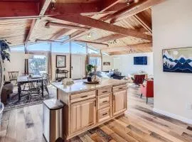 Family Friendly - 30 Min to Breck - Hot Tub