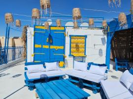 Desert View - Free Breakfast - Résidence Oasis Tozeur, ubytování v soukromí v destinaci Tozeur