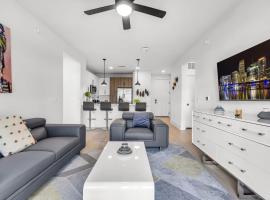 Peaceful 2BR by the Bay Pool and Coastal Vibes, Hotel in Apollo Beach