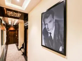 Super Hotel O ABIS INN Hotel Near Dhakuria Manipal Hospital