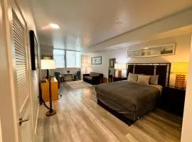 Melrose Luxe Retreat near The Grove