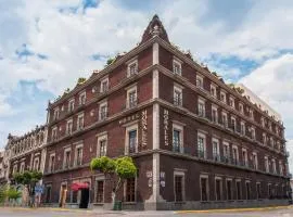 Hotel Morales Historical & Colonial Downtown Core