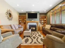 Taneycomo Retreat - Lakefront Condo