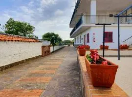 2 Bedroom Nice Apartment In Casal Velino