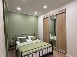 Charming Central Apartment with 2 Bedrooms & Balcony by Republic Square
