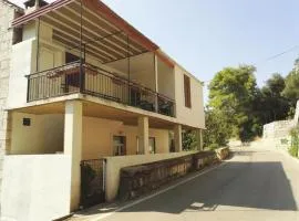 Apartments with parking space Lastovo - 8322