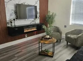 Palmera House in Tampa Near Airport