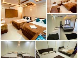 AL MANAL 302 Premium Rooms、Bhatkalのホテル