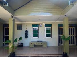 Mango by Hijau Hostel, hotel en Giri