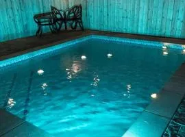 200 Steps to Beach Private Pool 2 Big Levels apts