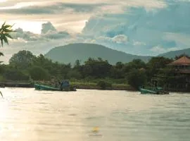 Sun Hostel and Restaurant Kampot