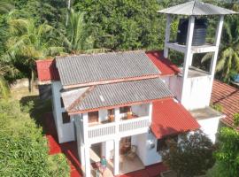Viska Villa 2 Bedroom Home 5 min to Hiriketiya, hotel v destinaci Nilwella
