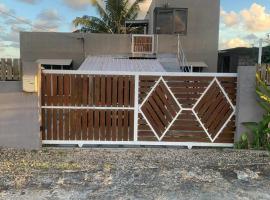 Studio J, guest house in Lalmatie