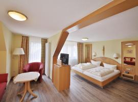 Hotel Restaurant Freihof, hotel en Oberharmersbach