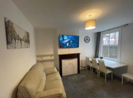 Livingwell Home, hotel in Gravesend