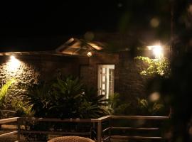 Elan Jawai Luxuria, hotel in Bijāpur