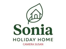 Sonia Holiday Home - Camera Susan