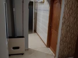 Appartement au bord de la mere, hôtel près de la plage à Mostaganem