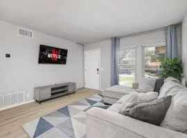 Cozy 3BR Home Family-Friendly Near Attractions