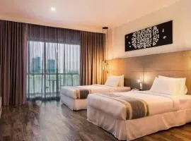 Hotel Bita World Riverside