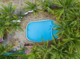 Palm Beach Apartments