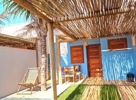 Chalés Mahalo J - Pontal de Maceió - Fortim, hotel en Fortim