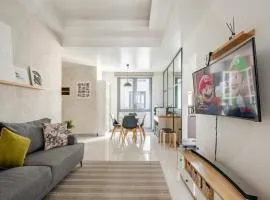 Greenbelt Hamilton Residences by ChiKat