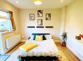 Private en-suite studio, acomoda&ccedil;&atilde;o com cozinha em Dunboyne