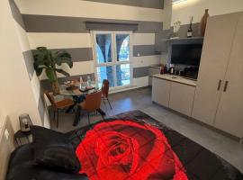 Suite degli Archi - Lusso e charme fronte Acquario, guest house in Genova