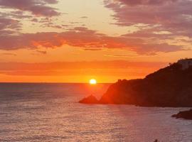 Comme sur un bateau, T2, vue sur mer, terrasse, plage โรงแรมในกูลิอูร์