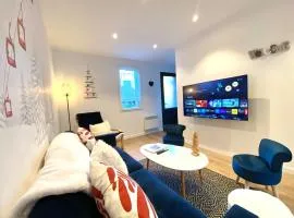 CHALET LAC BLEU Luchon proche Thermes 3ch terrasse bbq pkg 7p