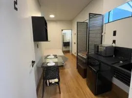 Kitnet aconchegante no coração da cidade