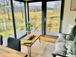 Eco-Friendly Highland Cabin with Mountain Views