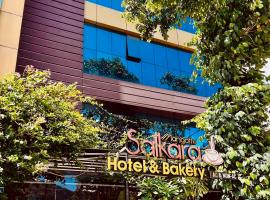 Mangattu Salkara highway view retreat, hotel in Anniyartholu