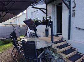 Infinity Ferienwohnung/Home, hotel in Ostrach