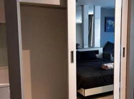 Tropical studio with seaview