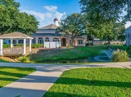 Legacy Villa 1405- 2 bedroom 2 bath with garage - in beachside neighborhood