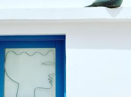 Cyclops House, hotel em Serifos Chora