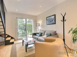 House, Perros-Guirec, Trestraou Beach 600 m away