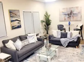 Modern & Luxurious 3 Bdrm 2.5 Bath Townhome