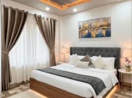 Staycation 4 Bedroom Premium House Kasauli - Family Groups & Events - Forest Treks