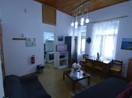 Avlonari Evias flat in the Central Square