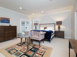 Prime Richmond Stay 10 min to YVR & Steveston, hotel i Richmond