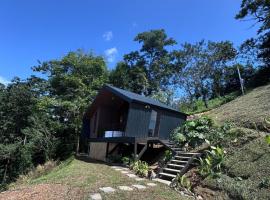 Elevant Sanctuary, Hotel in Tapantí